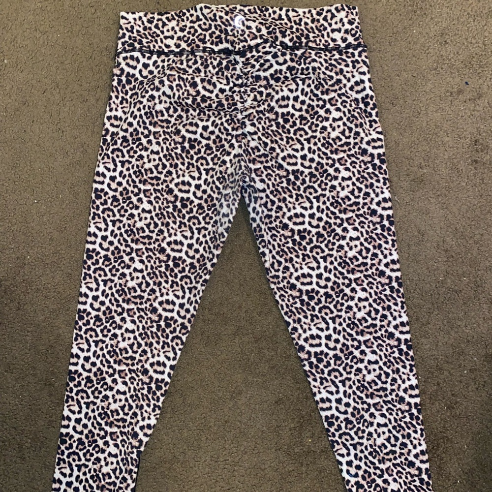 Zyia 7/8s Leggings, limited addition. Super cute, just didn’t fit how I’d like